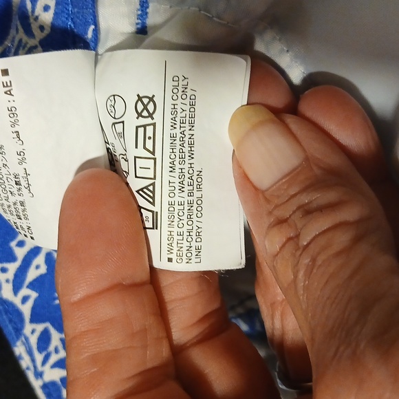 Old Navy High-Rise Chino Shorts Blue & White Botanical Floral Print Size 2 - Picture 10 of 10